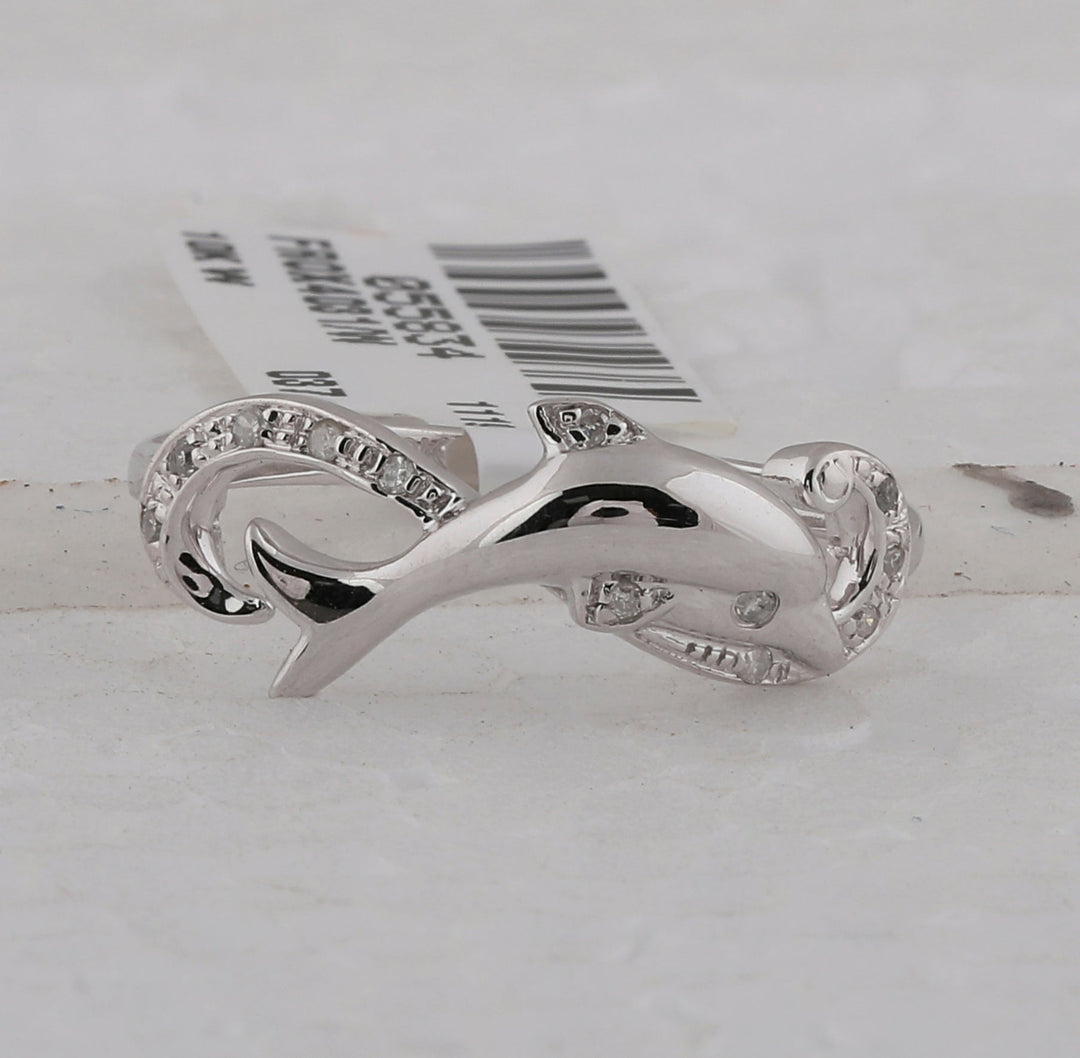 10kt White Gold Womens Round Diamond Dolphin Ring 1/20 Cttw 7 Daisy Joyeria