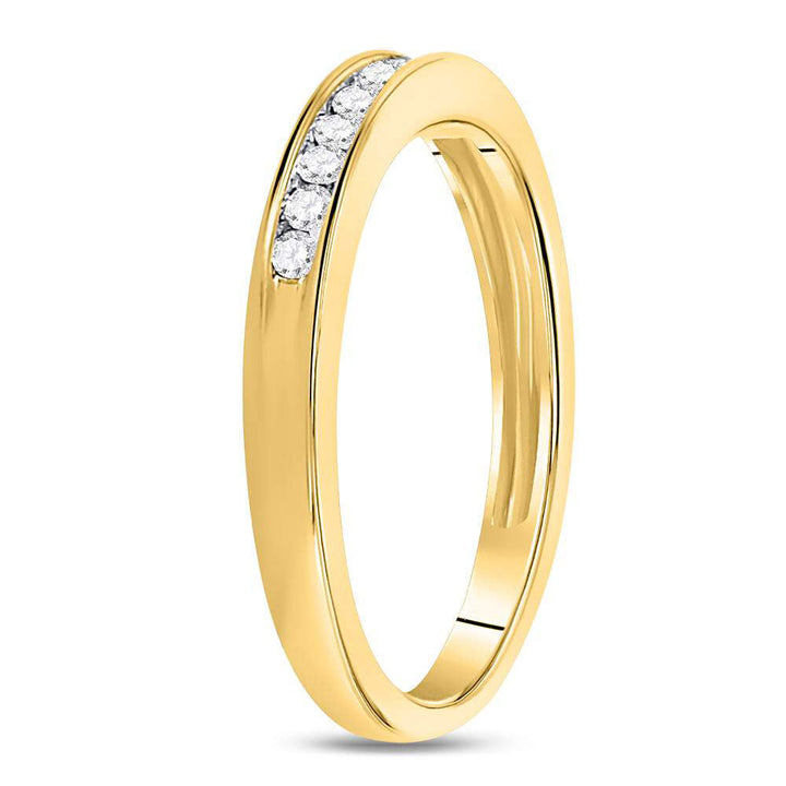 14kt Yellow Gold Womens Round Channel-set Diamond Wedding Band 1/6 Cttw 7 Daisy Joyeria