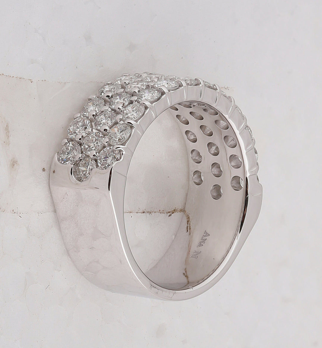 14kt White Gold Womens Round Pave-set Diamond Triple Row Wedding Band 2.00 Cttw 7 Daisy Joyeria