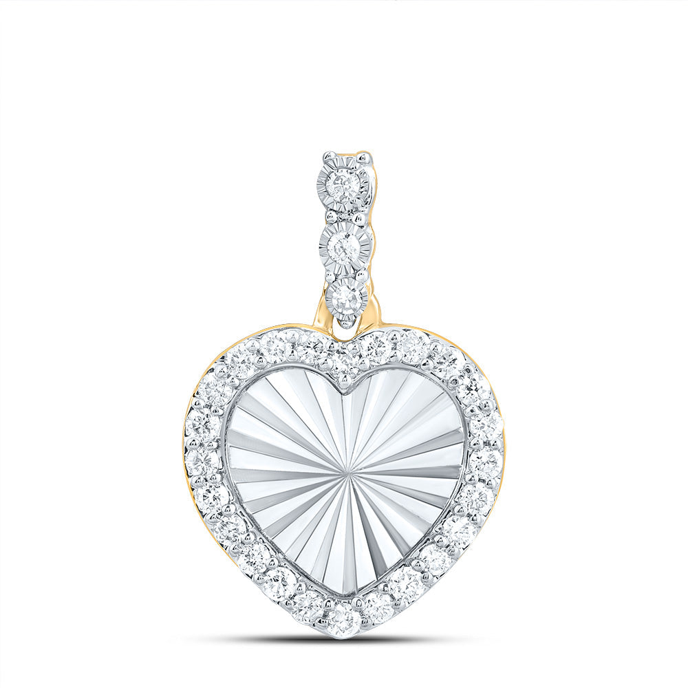 1/6CTW-NAT DIA NK GIFT HEART PENDANT Daisy Joyeria