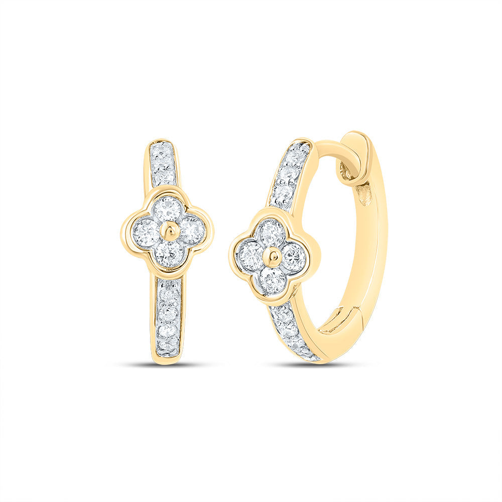 1/10CTW-NAT DIA CN GIFT CLOVER HOOP EARRING Daisy Joyeria