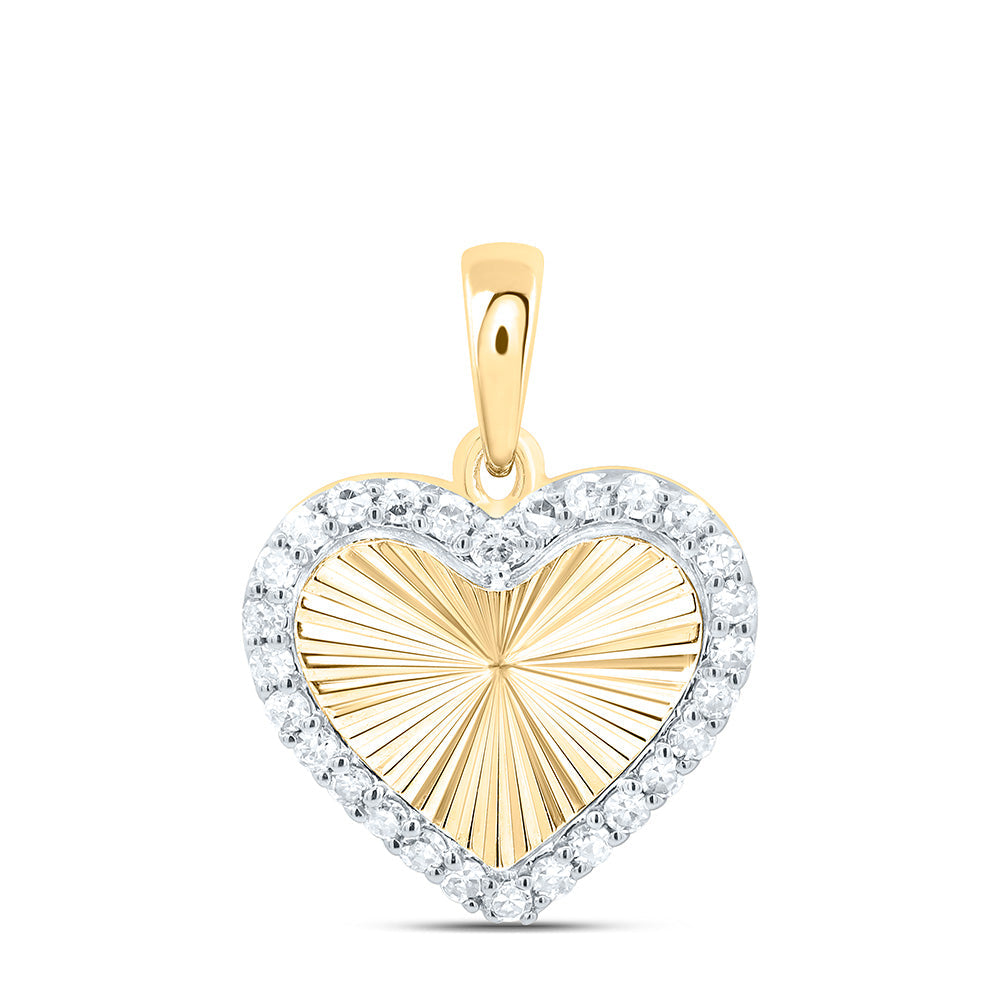 1/8CTW-NAT DIA NK GIFT HEART PENDANT Daisy Joyeria