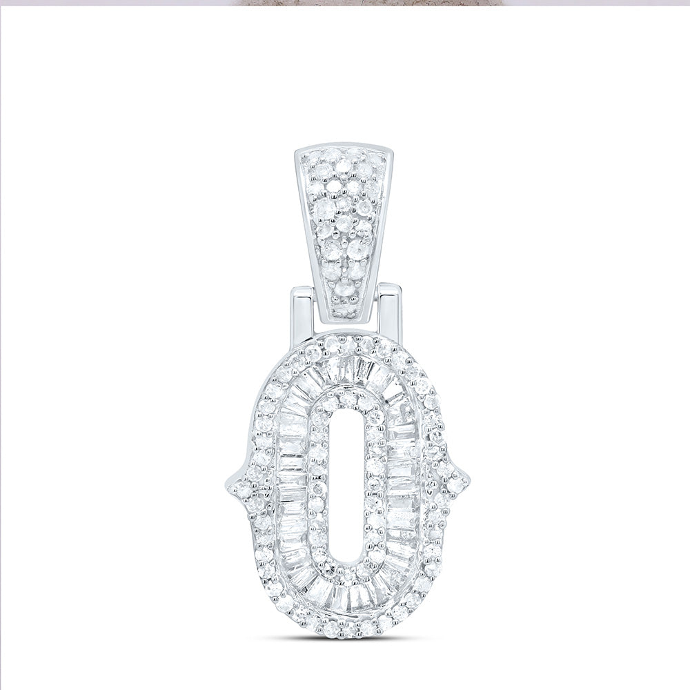 3/8CTW-NAT DIA P2P3 GIFT (15MM) INITIAL "O" PENDANT Daisy Joyeria