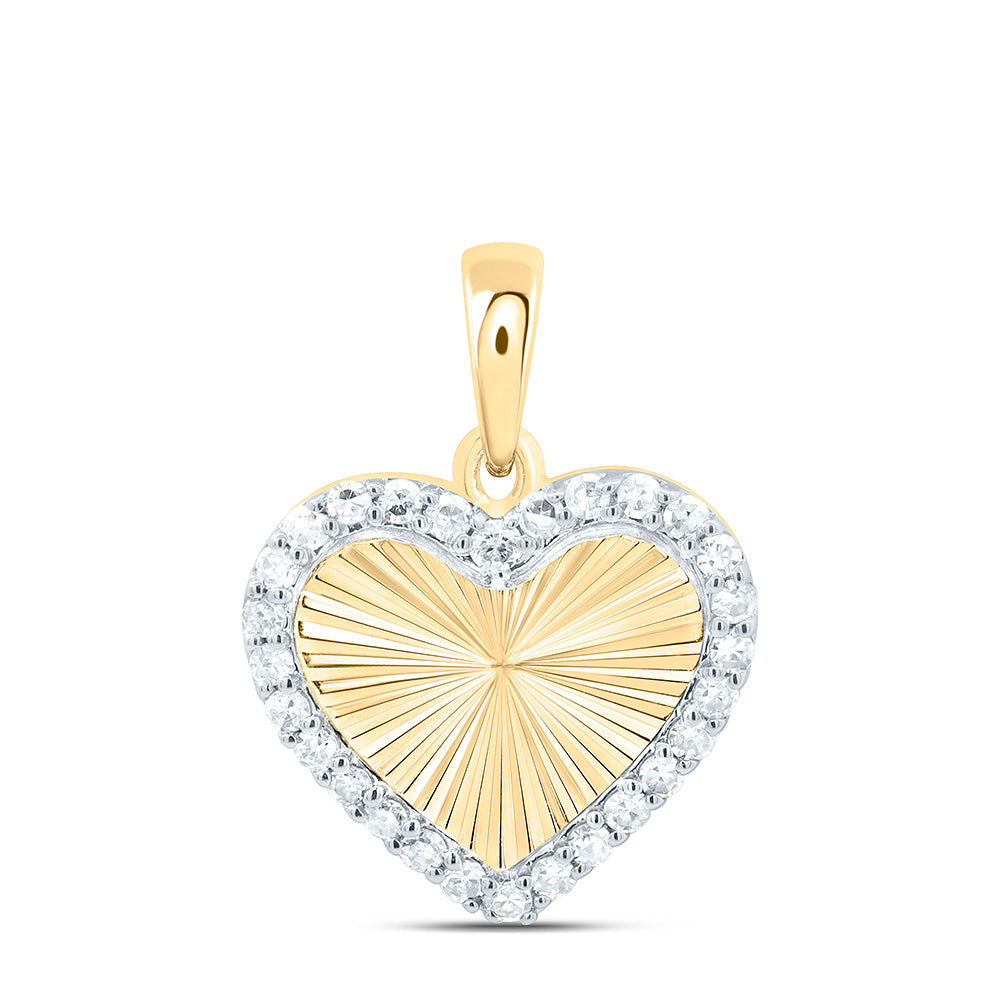 1/8CTW-NAT DIA NK GIFT HEART PENDANT Daisy Joyeria