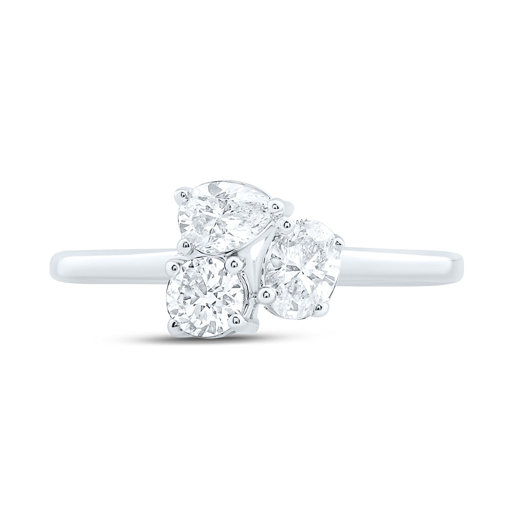 3/4CTW-NAT DIA I1 IJ 1/4CT-CRD, 1/4CT-CPS, 1/4CT-COV 3 STONE RING Daisy Joyeria