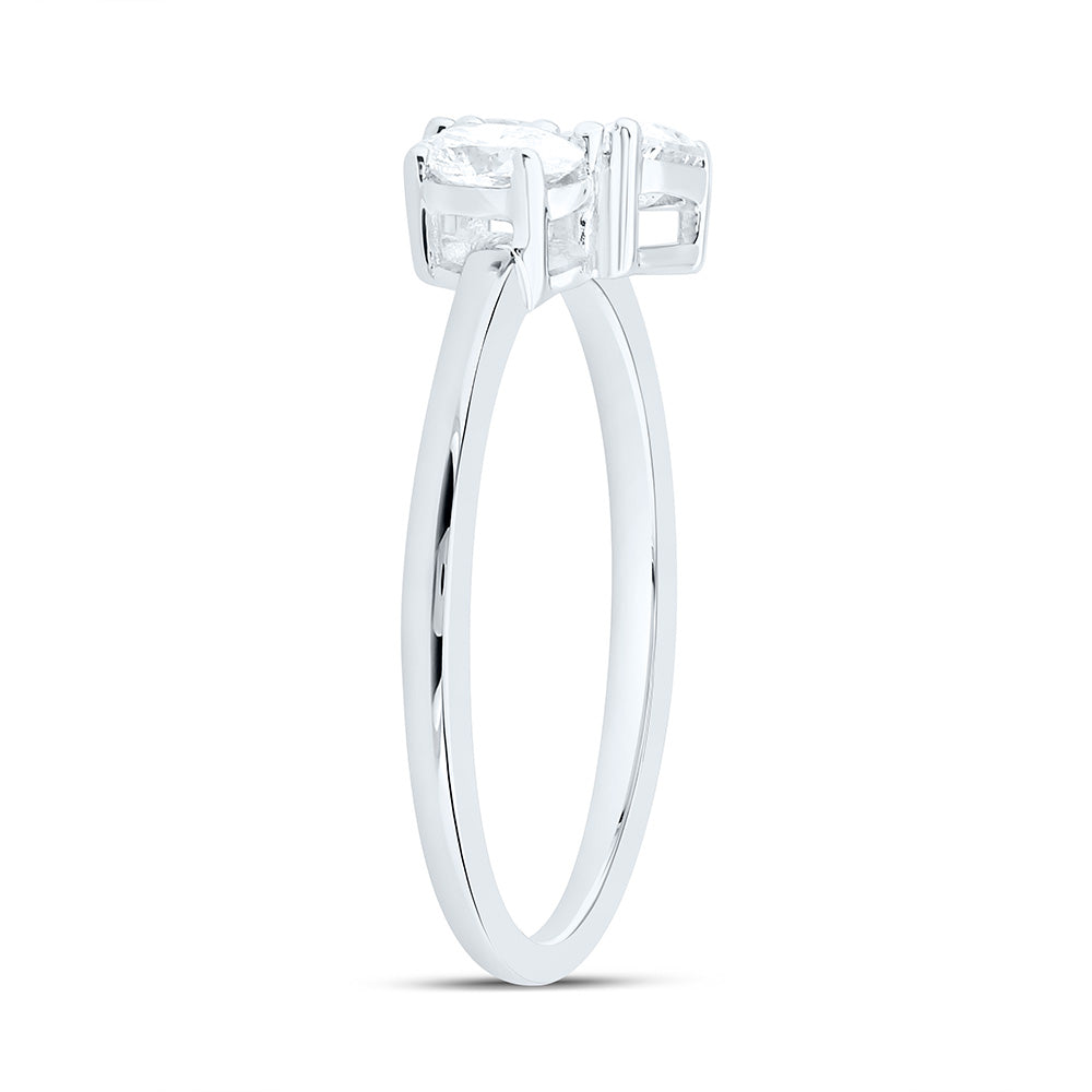 3/4CTW-NAT DIA I1 IJ 1/4CT-CRD, 1/4CT-CPS, 1/4CT-COV 3 STONE RING Daisy Joyeria