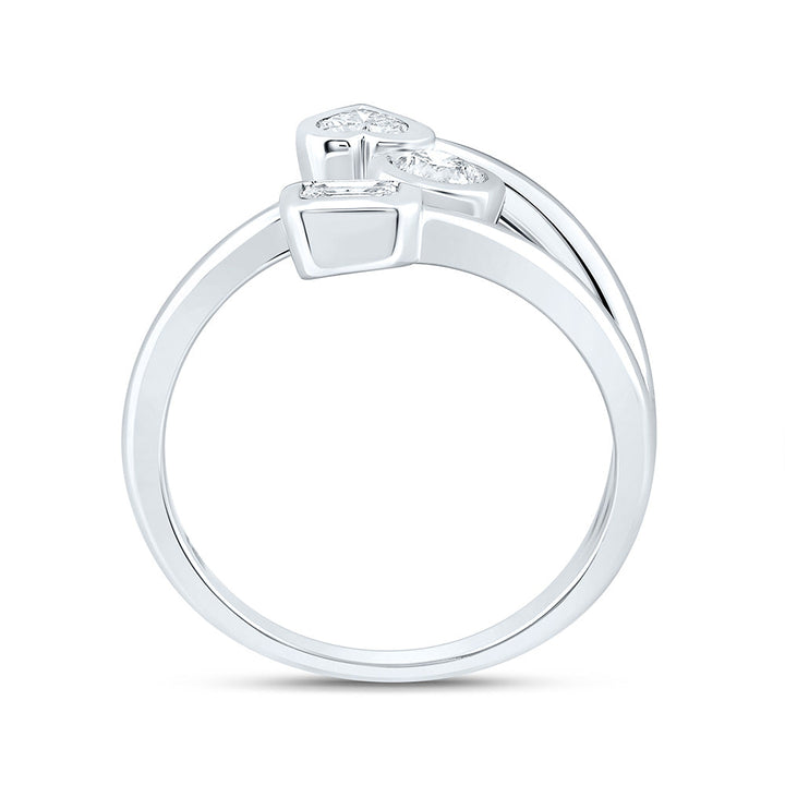 5/8CTW-NAT DIA I1 IJ 1/4CT-CHT, 1/5CT-CEM, 1/4CT-CRD FASHION HEART RING Daisy Joyeria