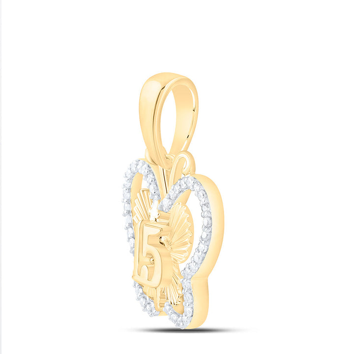1/6 CTW-NAT DIA NK FASHION BUTTERFLY PENDANT Daisy Joyeria