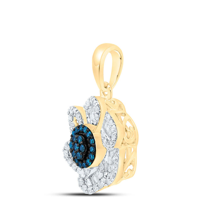 3/8CTW-NAT DIA CN BLUE DIAMOND FLOWER PENDANT Daisy Joyeria