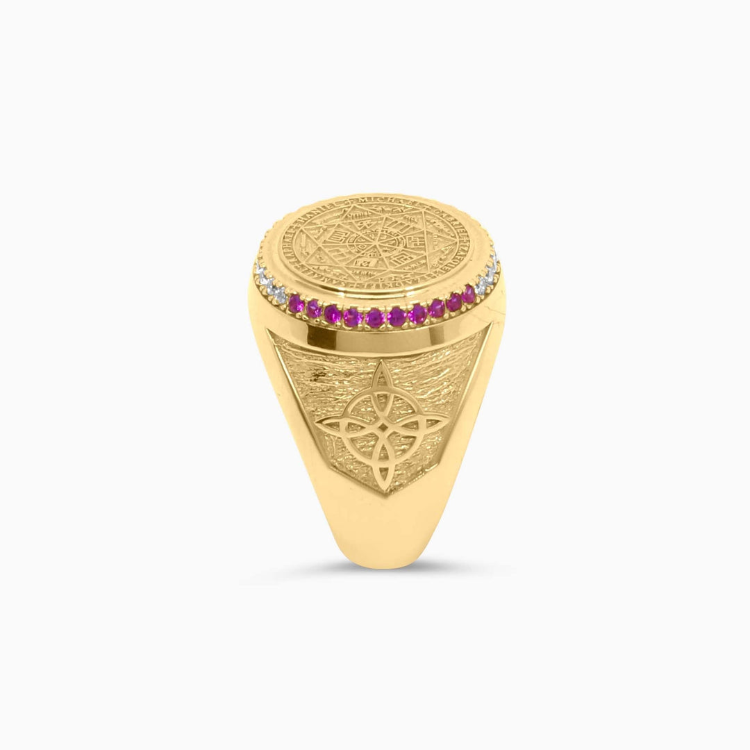 Anillo Sello Redondo en Oro 10K con Diseño Grabado y Piedras Multicolor Pochy Jewelry